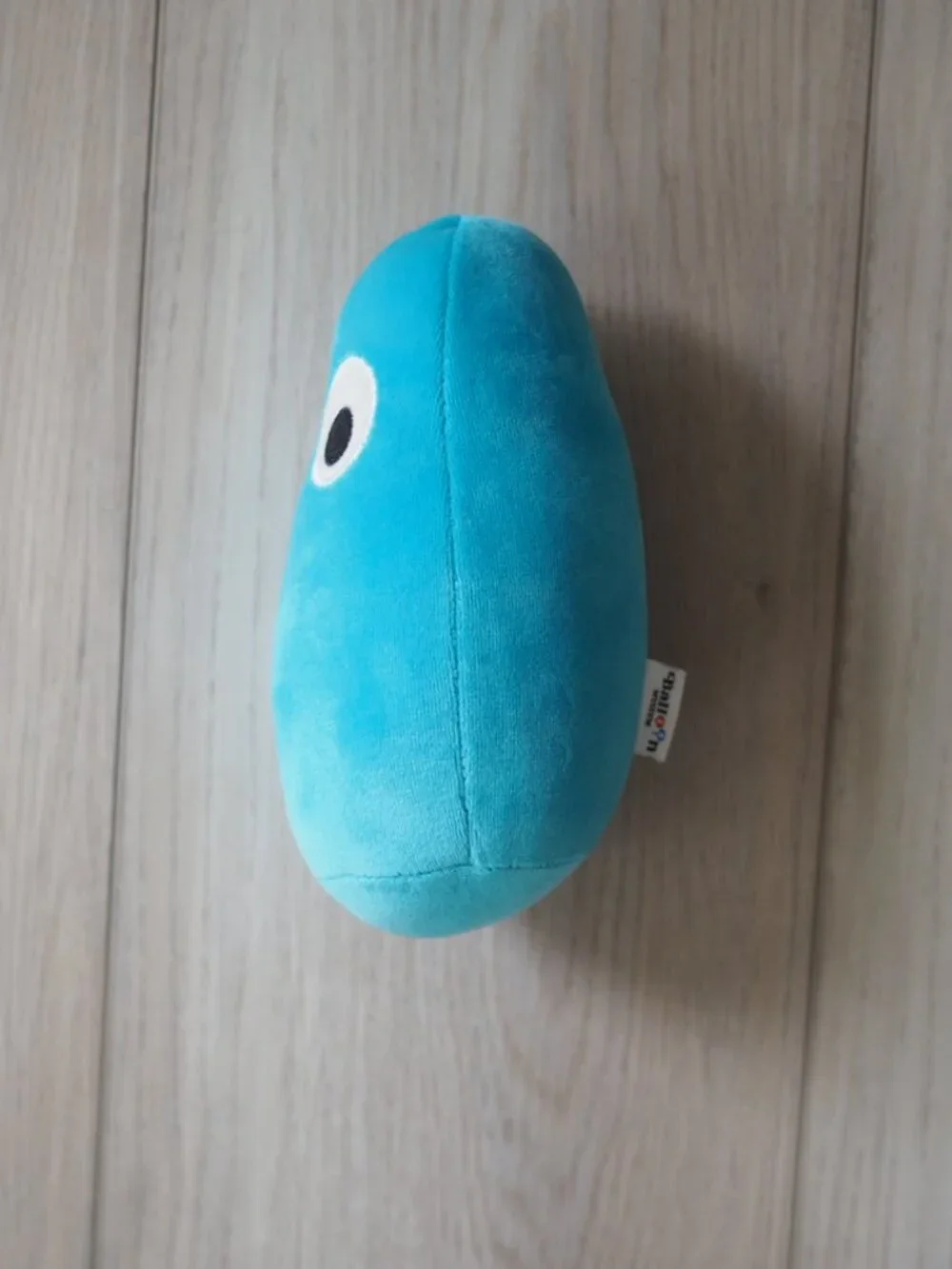 Rare! Balloon Museum Blue Plush Limited Edition Art Toy with Big Eyes Cute